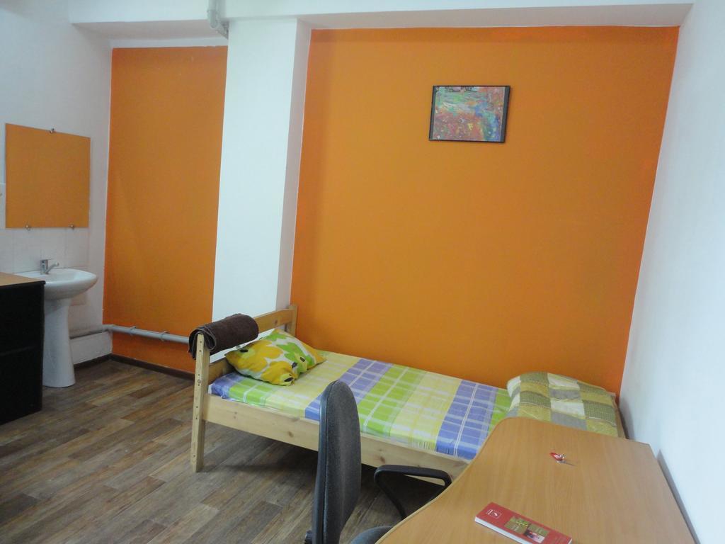 Amigo Hostel Almaty Chambre photo