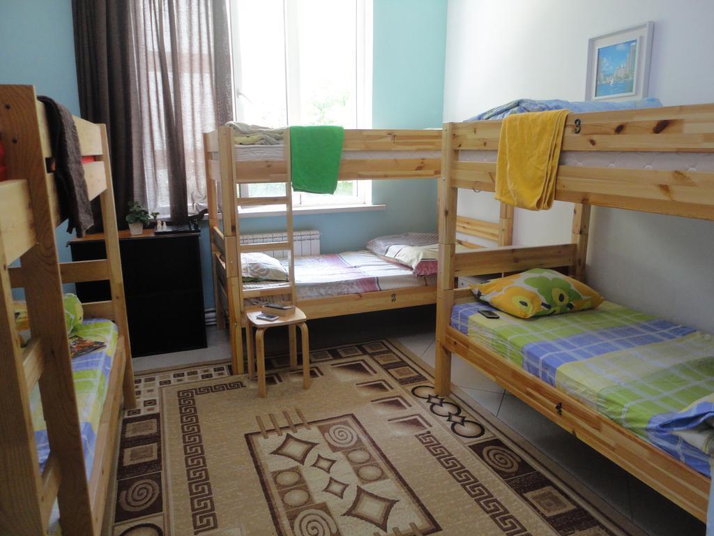Amigo Hostel Almaty Extérieur photo