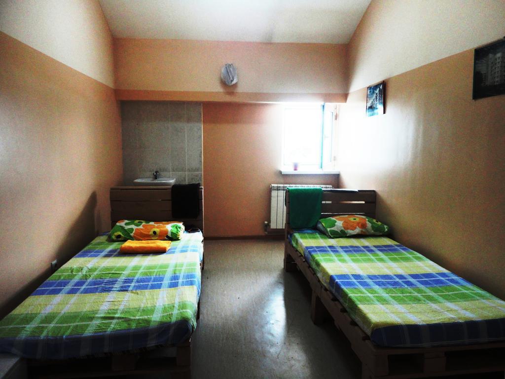 Amigo Hostel Almaty Chambre photo