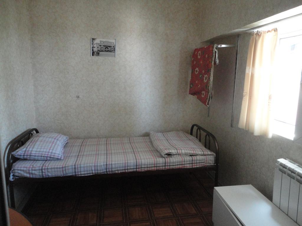 Amigo Hostel Almaty Chambre photo