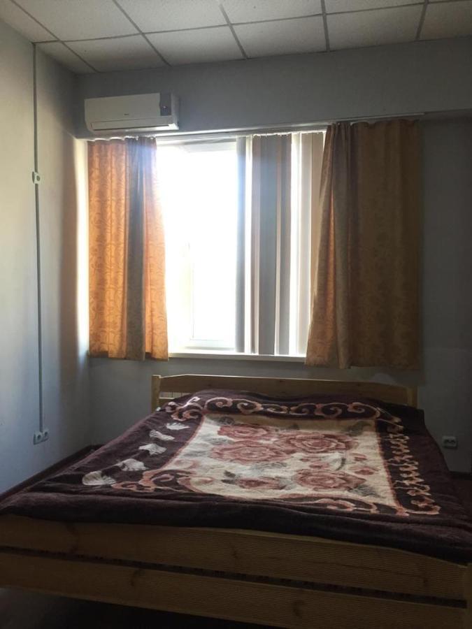 Amigo Hostel Almaty Extérieur photo